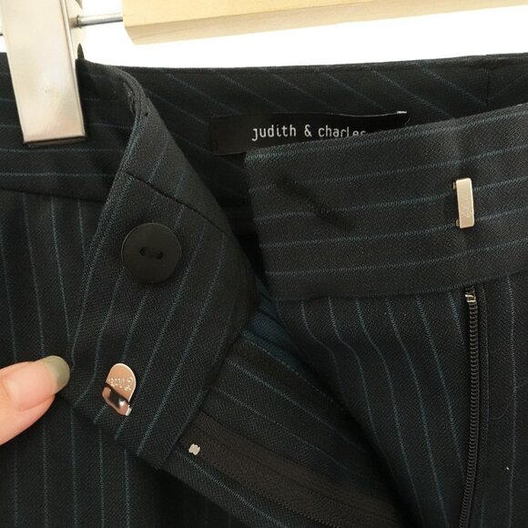 Judith & Charles Women's Pinstripe Pants  Size 6 - Picture 7 of 13